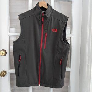 Mens North Face vest, M